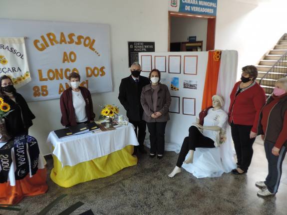 Grupo Girassol recebe homenagem pela passagem dos 25 anos