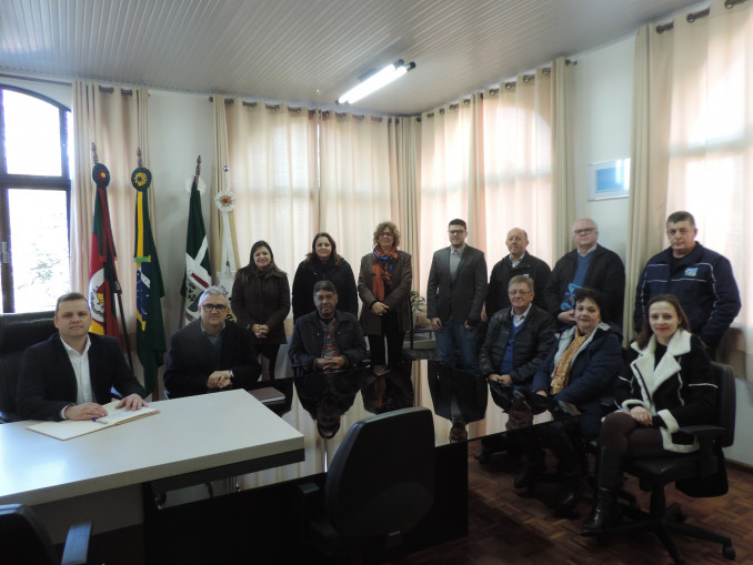 Presidente da Câmara assume interinamente a prefeitura de Pejuçara