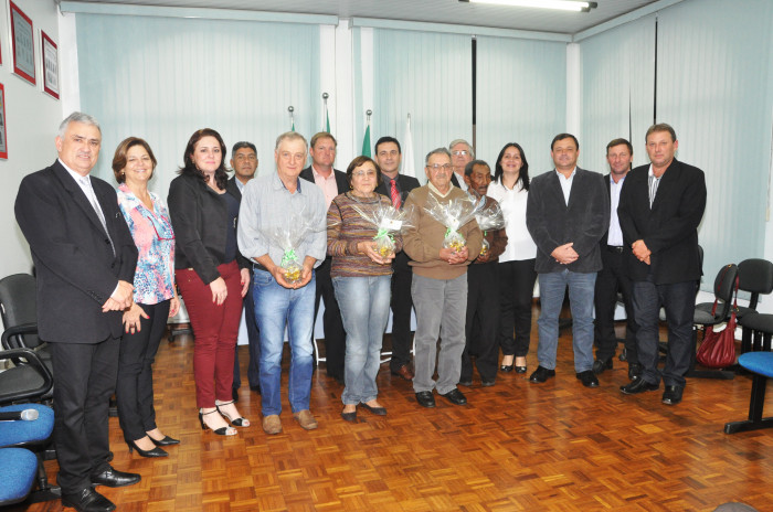 SESSÃO SOLENE NA CÂMARA MUNICIPAL PELOS 49 ANOS DE PEJUÇARA