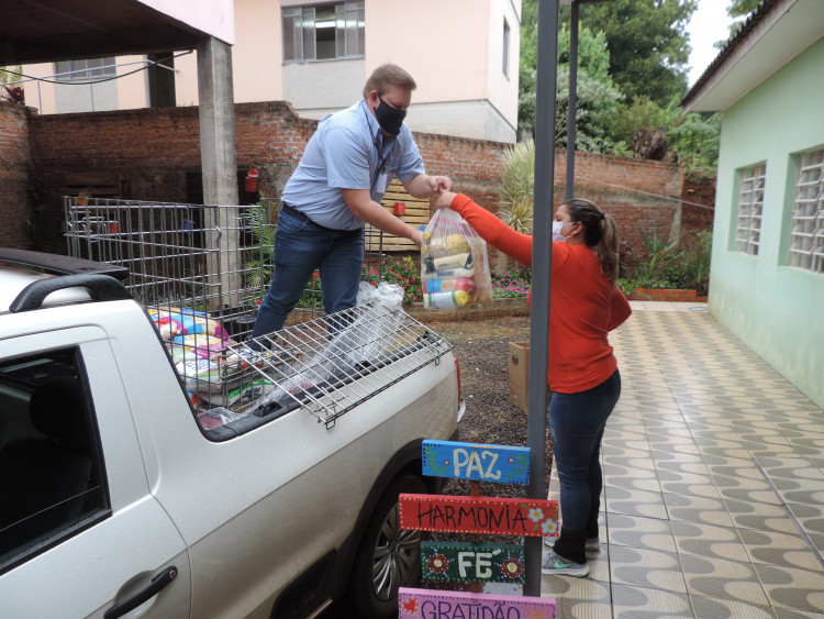 Cotripal repassa a Administração quase meia tonelada de alimentos