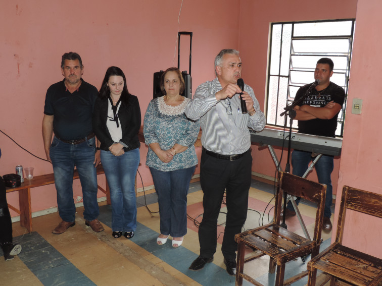 Tarde Dançante da Terceira Idade é realizada no bairro Renascer