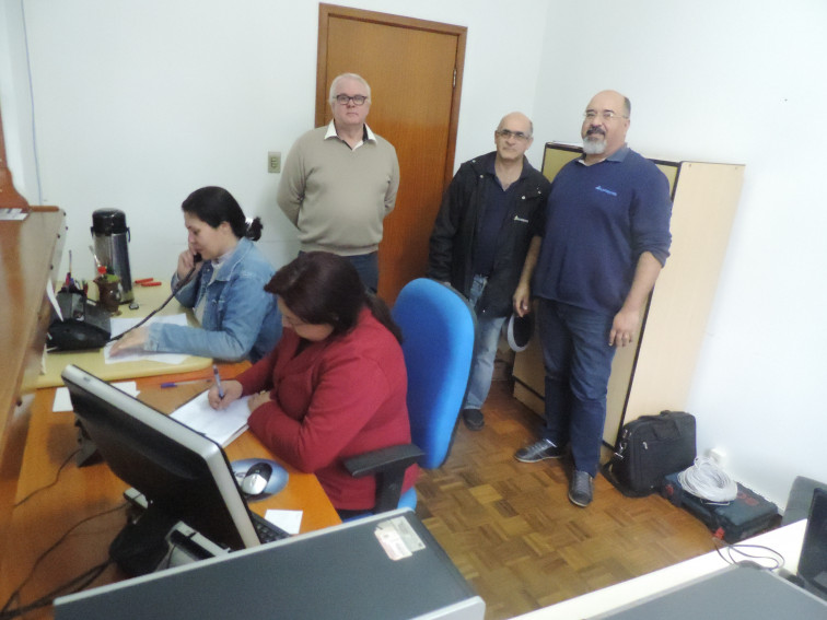 Nova central telefônica é instalada no Centro Administrativo de Pejuçara