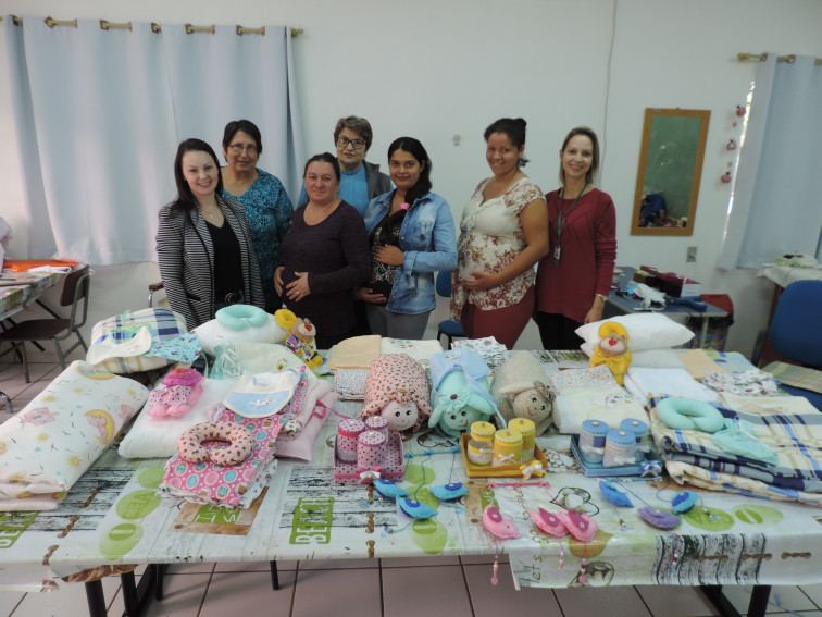Emoção marca encerramento do curso de gestantes
