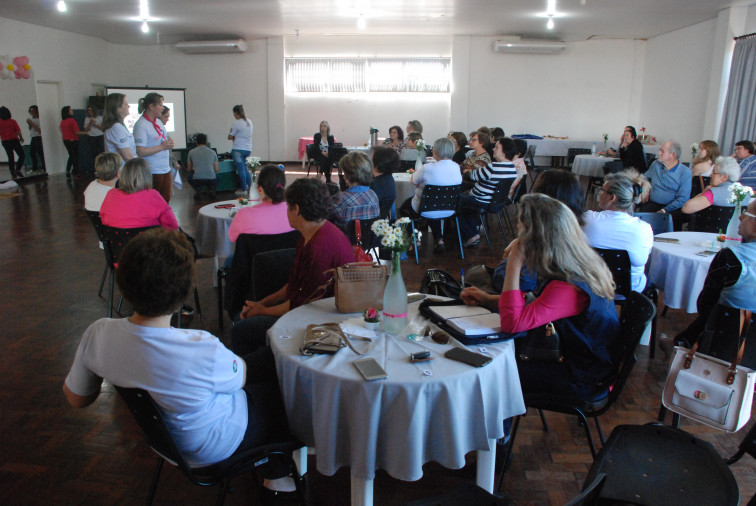 Outubro Rosa: Secretaria da Saúde terá programação voltada para a prevenção ao câncer