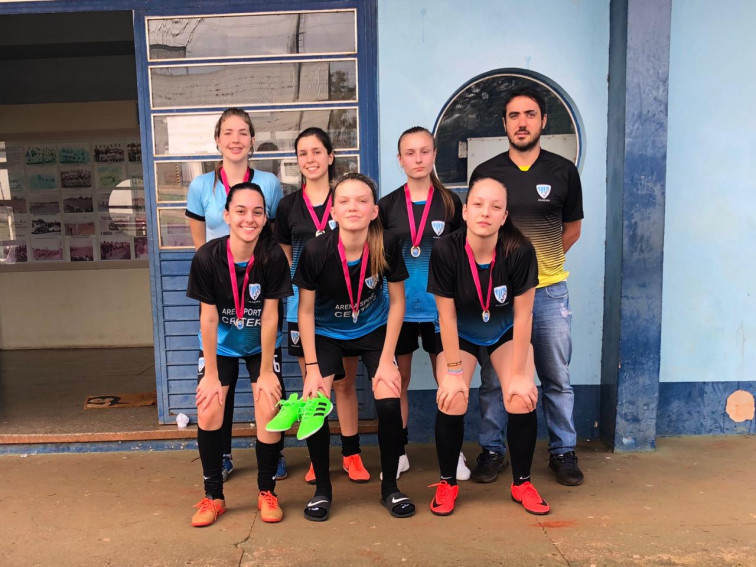 Futsal feminino de Pejuçara é campeão na categoria sub-12