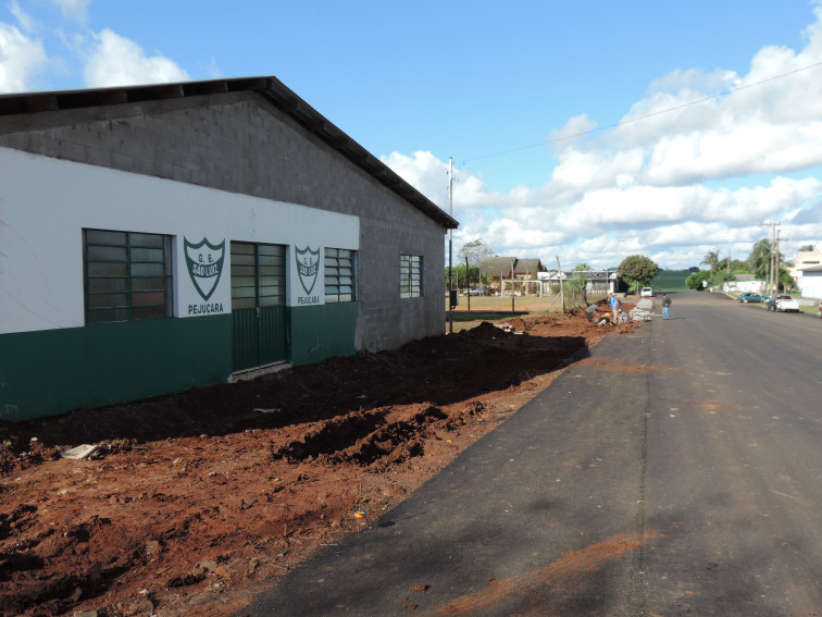 Obra de passeio público beneficiará idosos e portadores de necessidades especiais