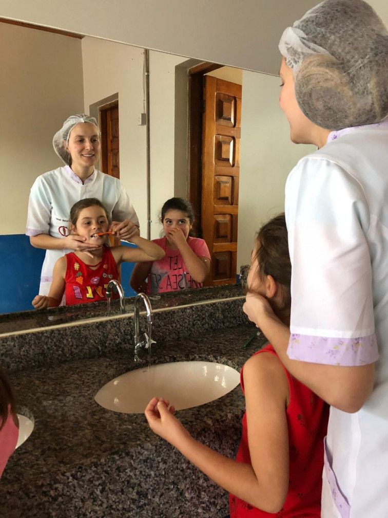 Administração investe na saúde bucal