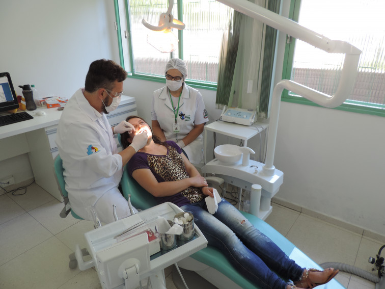 Administração investe na saúde bucal