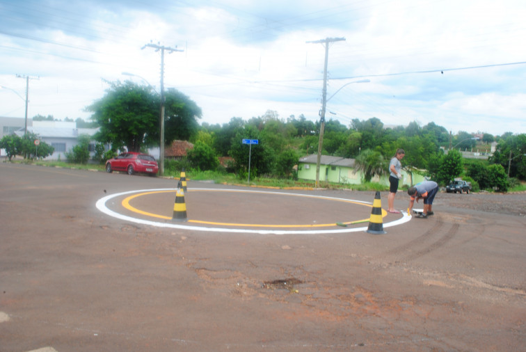 Novas rotatórias entram em fase de acabamento