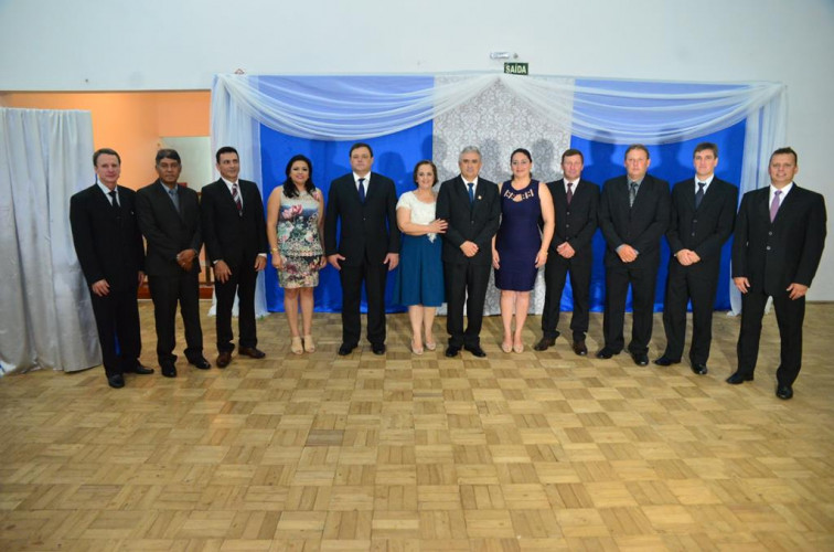 EXECUTIVO E LEGISLATIVO MUNICIPAL EMPOSSADOS PARA A GESTÃO 2017/2020