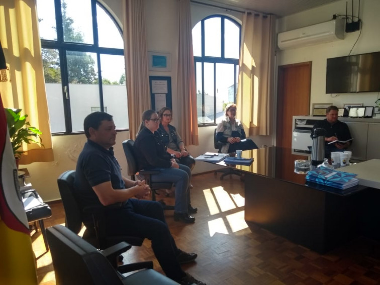 Atendimento com restrições é retoma no Centro Administrativo Municipal